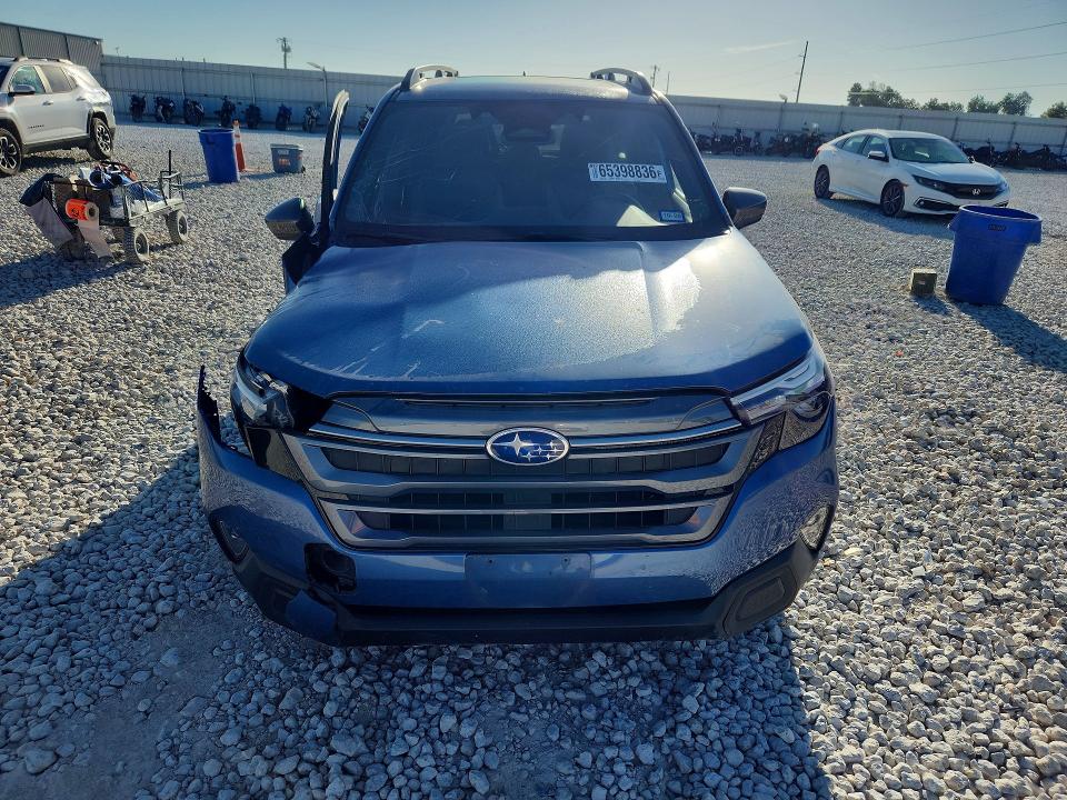 Photo 5 from auction – 2025 SUBARU FORESTER with VIN JF2SLDDCXSH463149