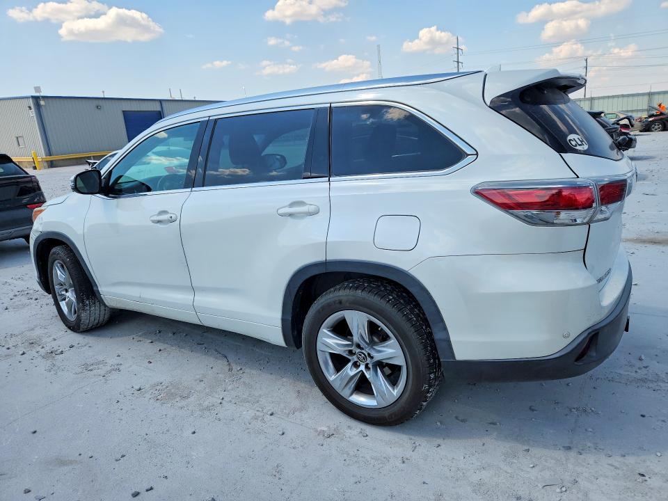 Photo 2 from auction – 2016 TOYOTA HIGHLANDER with VIN 5TDYKRFH5GS138672