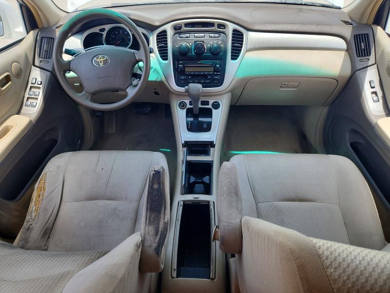 Photo 8 from auction – 2006 TOYOTA HIGHLANDER with VIN JTEGD21A960150621