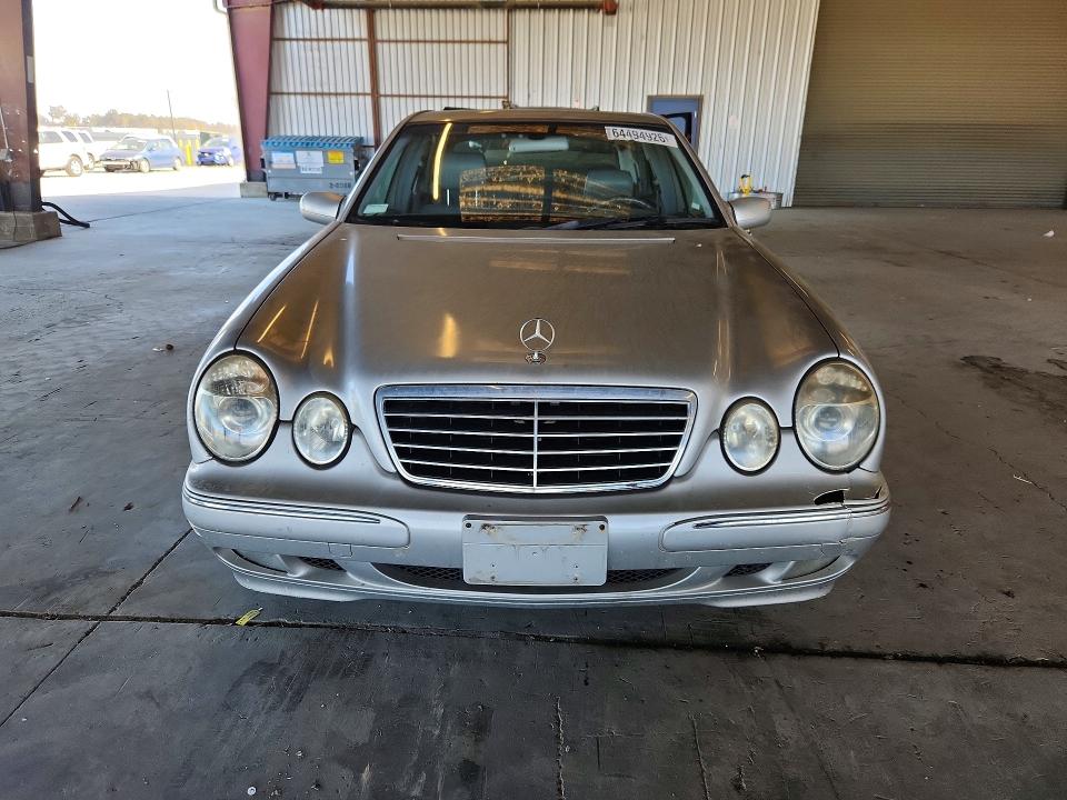 Фото 5 с аукциона – 2000 MERCEDES-BENZ E с VIN WDBJF65J8YB000558