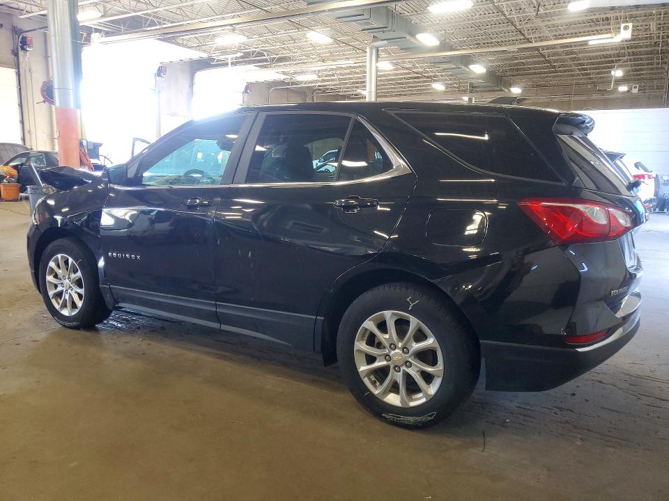 Photo 2 from auction – 2021 CHEVROLET EQUINOX with VIN 2GNAXKEV5M6137651