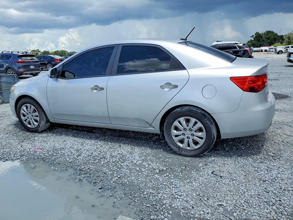 Photo 2 from auction – 2010 KIA FORTE with VIN KNAFT4A23A5186711