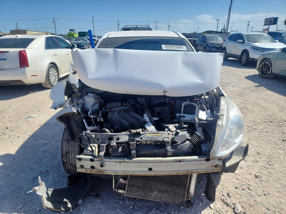 Photo 5 from auction – 2019 NISSAN VERSA with VIN 3N1CN7AP1KL816632