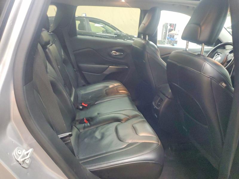 Снимка 11 от търг – 2021 JEEP CHEROKEE с VIN 1C4PJMMX5MD115895