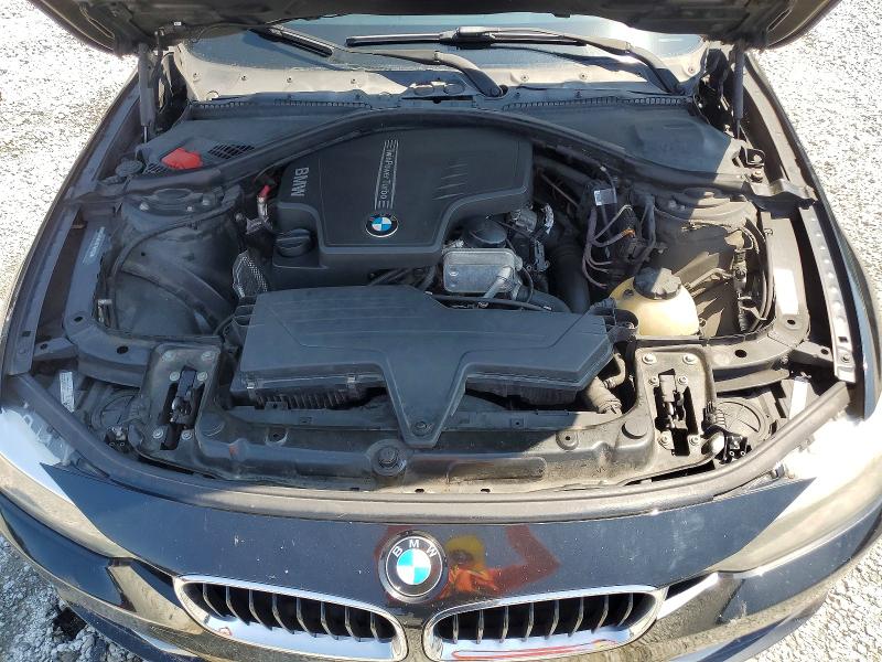 Photo 11 from auction – 2013 BMW 328 with VIN WBA3A5C54DF355493