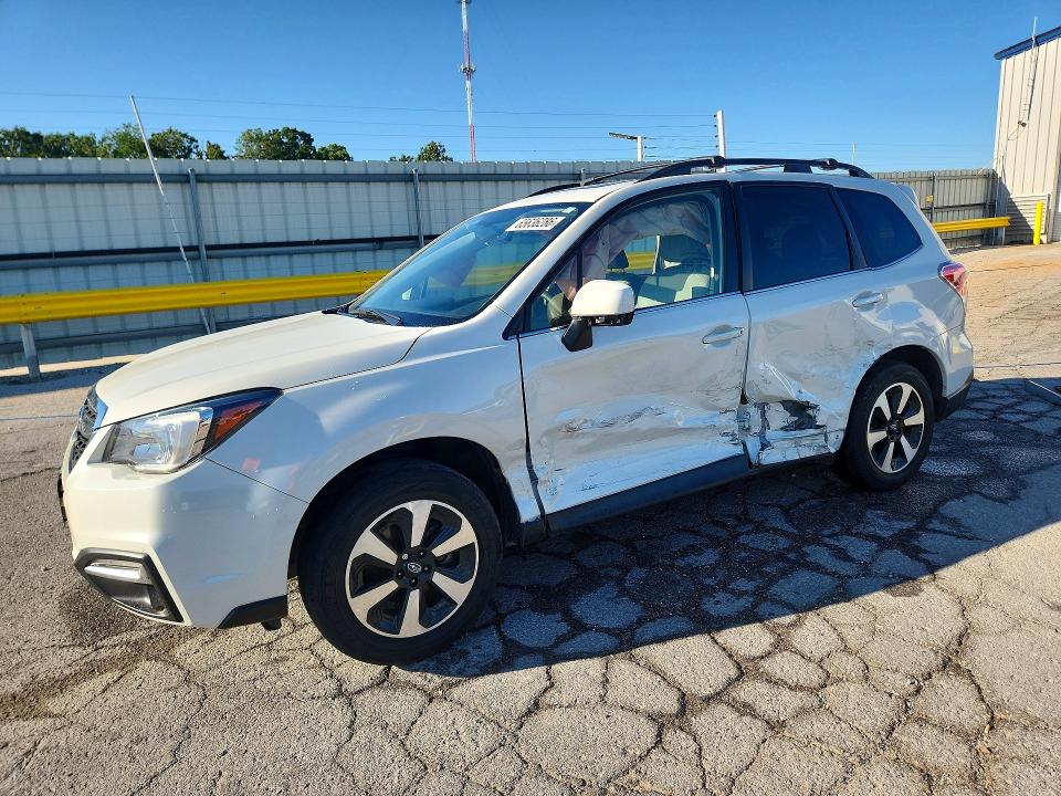 Zdjęcie 1 z aukcji – 2017 SUBARU FORESTER z VIN JF2SJAJC1HH422958