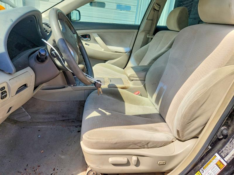 Снимка 7 от търг – 2011 TOYOTA CAMRY с VIN 4T1BF3EK1BU120903