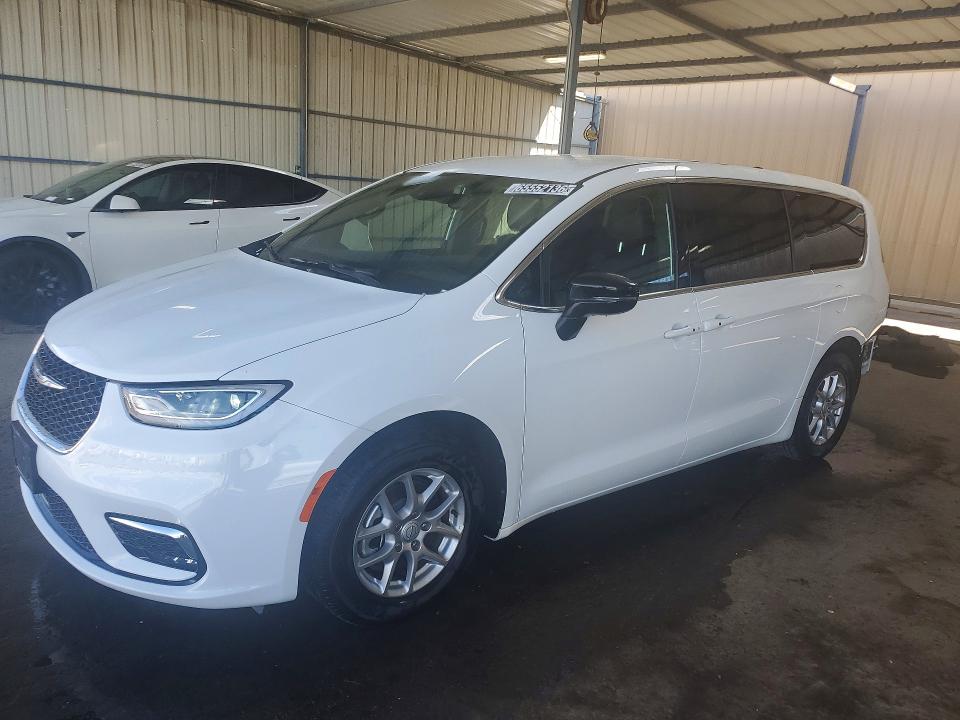 CHRYSLER PACIFICA 2026 with VIN 2C4RC1BG2TR267276 - Photo from auction