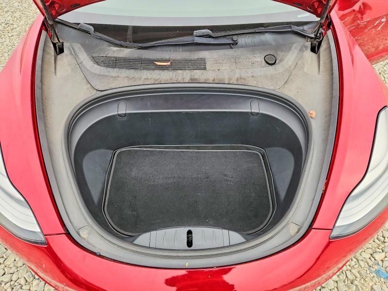 Photo 11 from auction – 2018 TESLA MODEL 3 with VIN 5YJ3E1EB5JF065749
