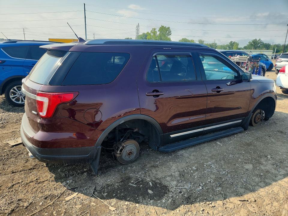 Photo 3 from auction – 2019 FORD EXPLORER with VIN 1FM5K8DH0KGA17739