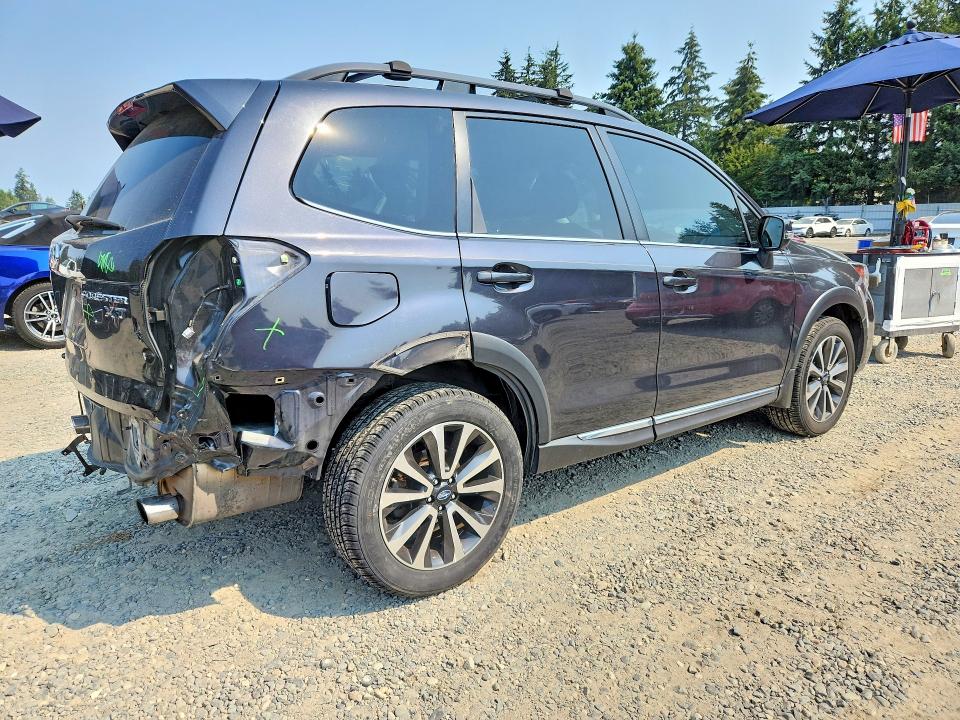 Photo 3 from auction – 2017 SUBARU FORESTER with VIN JF2SJGWC0HH560566