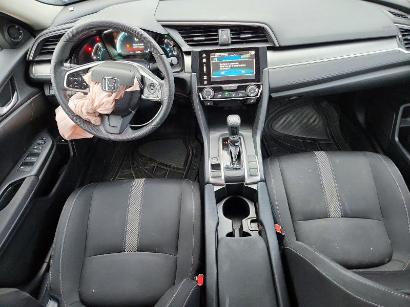 Photo 8 from auction – 2017 HONDA CIVIC with VIN 2HGFC2F53HH027458