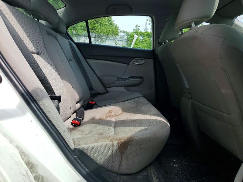 Photo 10 from auction – 2015 HONDA CIVIC with VIN 2HGFB2F47FH026885