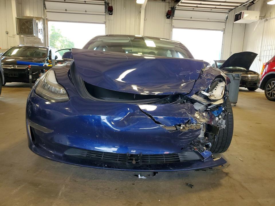 Photo 5 from auction – 2020 TESLA MODEL 3 with VIN 5YJ3E1EA4LF792424