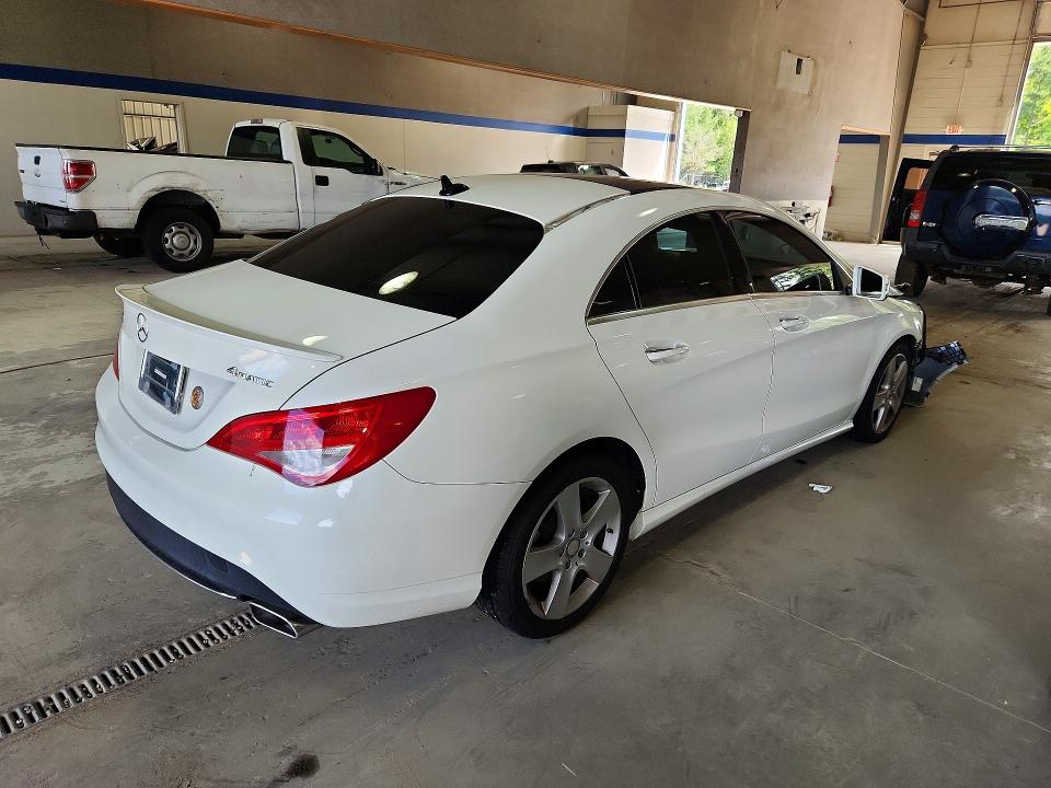 Photo 3 from auction – 2015 MERCEDES-BENZ CLA with VIN WDDSJ4GB9FN269765