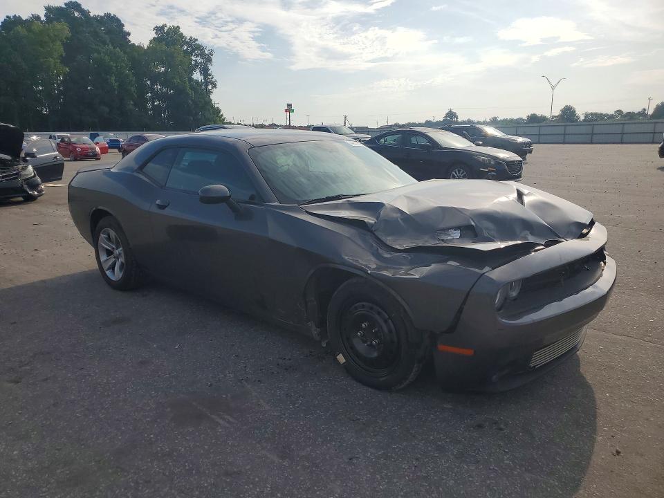 Photo 4 from auction – 2020 DODGE CHALLENGER with VIN 2C3CDZAG5LH230445