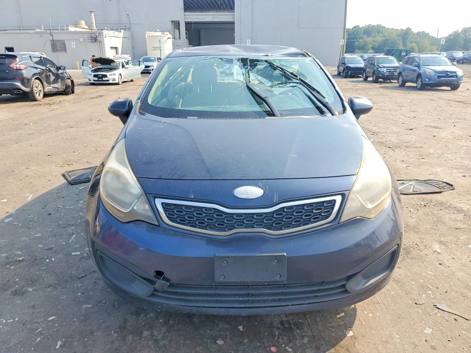 Photo 5 from auction – 2013 KIA RIO with VIN KNADN4A31D6200968