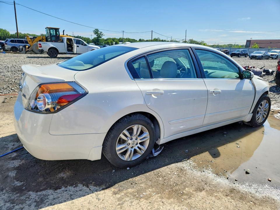 Foto 3 de la subasta – 2012 NISSAN ALTIMA con VIN 1N4AL2AP7CC167466