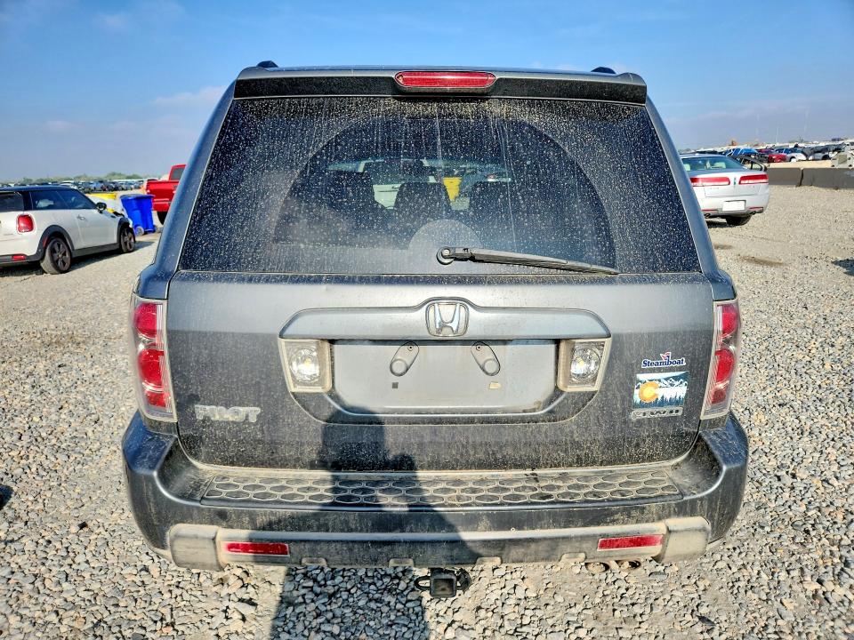 Foto 6 de la subasta – 2008 HONDA PILOT con VIN 5FNYF18638B029621