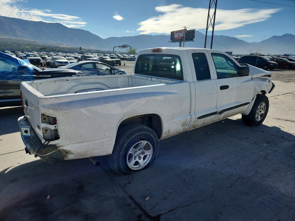 Photo 3 from auction – 2005 DODGE DAKOTA with VIN 1D7HE42N05S147571
