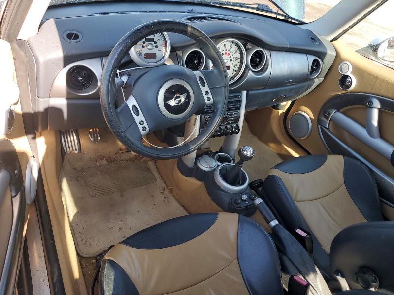 Photo 8 from auction – 2004 MINI COOPER with VIN WMWRE33434TD84174