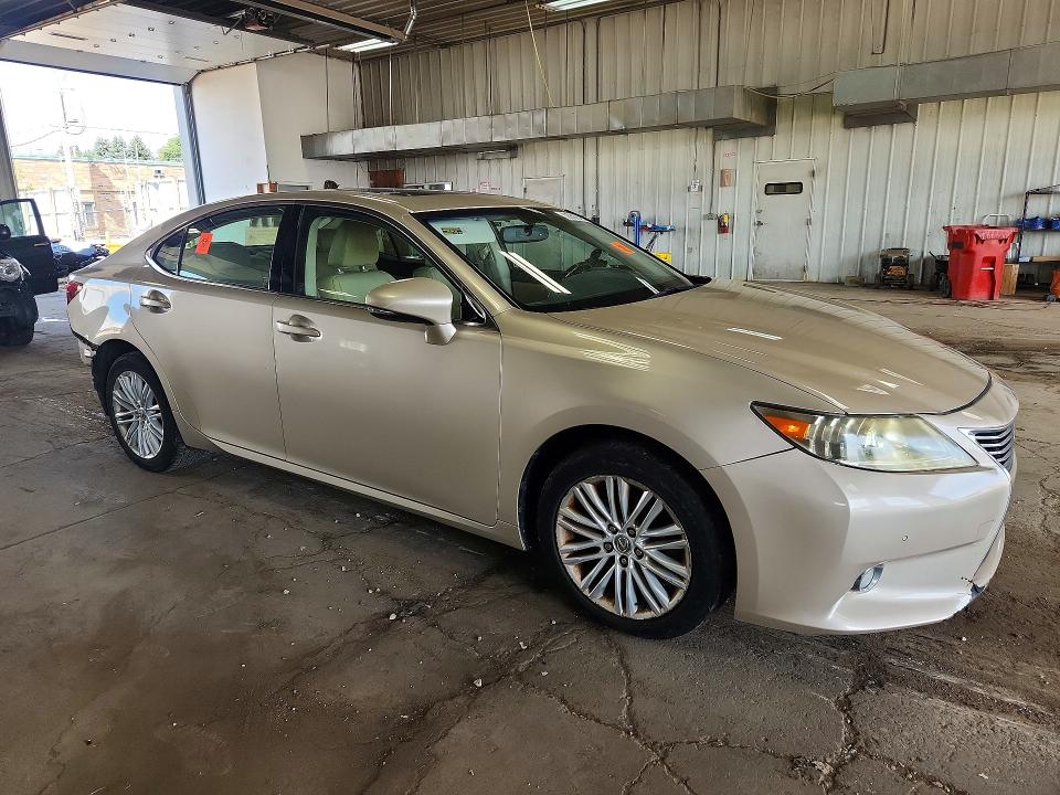 Photo 4 from auction – 2013 LEXUS ES with VIN JTHBK1GGXD2077754