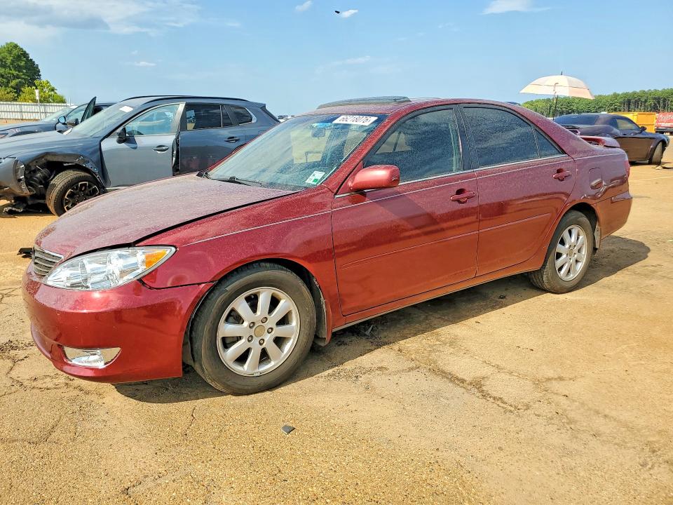 TOYOTA CAMRY 2006 with VIN 4T1BE32K46U144612 - Photo from auction