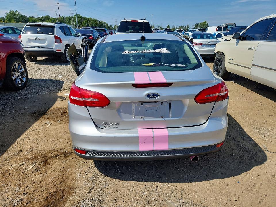 Photo 6 from auction – 2016 FORD FOCUS with VIN 1FADP3E26GL356864