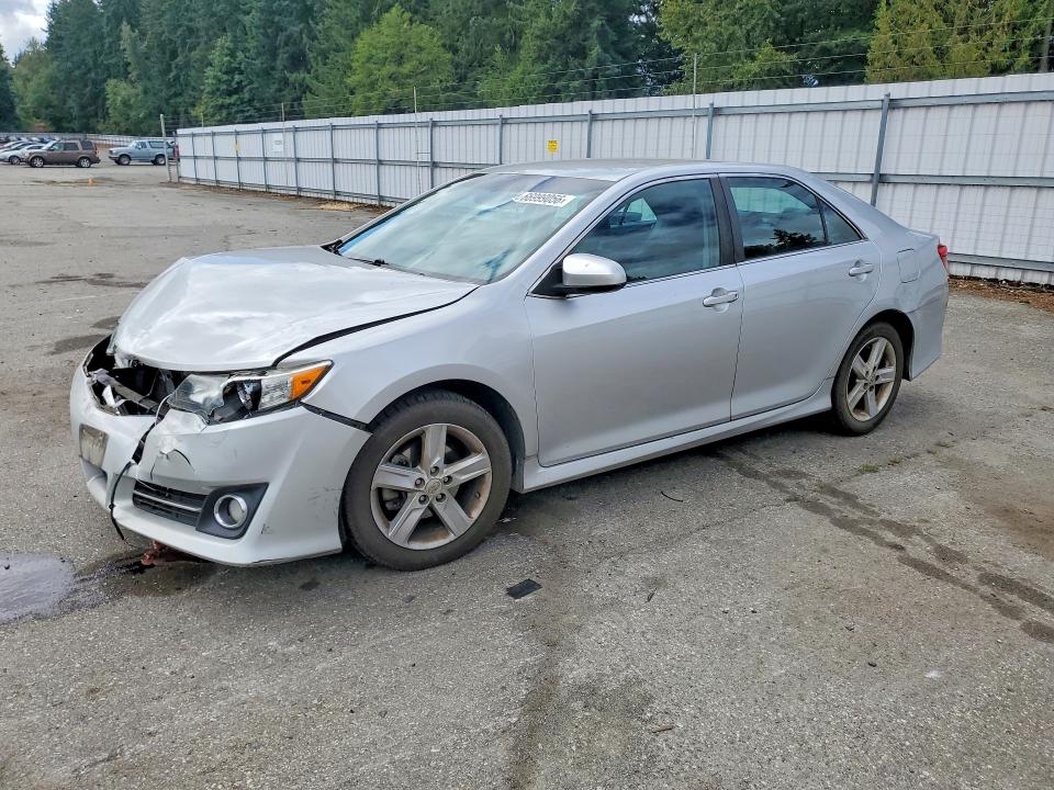 2013 TOYOTA CAMRY - Търг №66999056