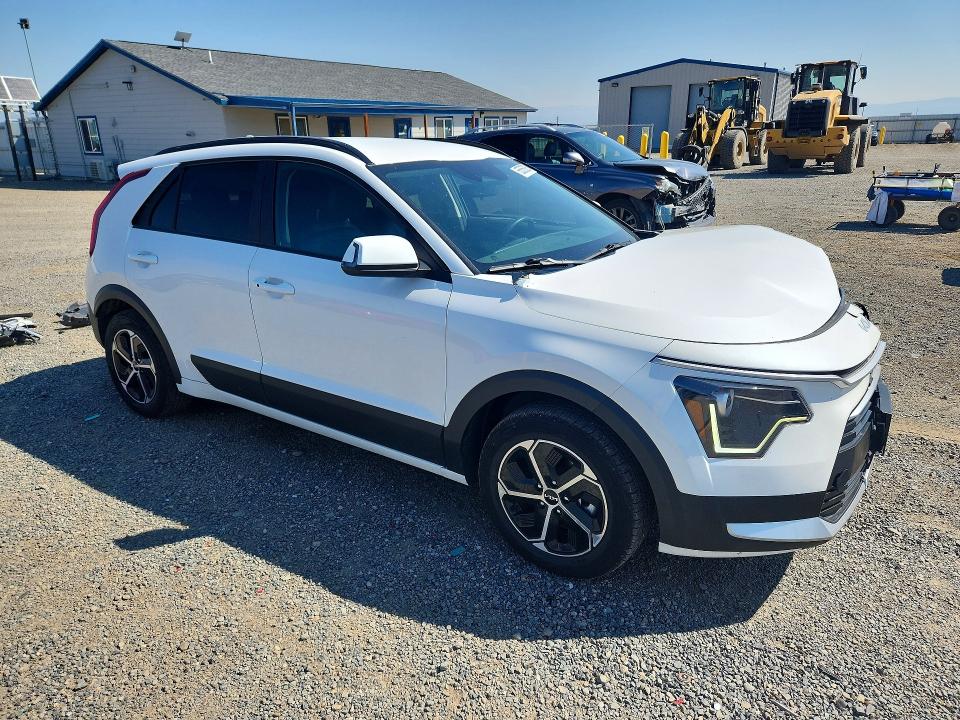 Photo 4 from auction – 2024 KIA NIRO with VIN KNDCR3LE2R5184420