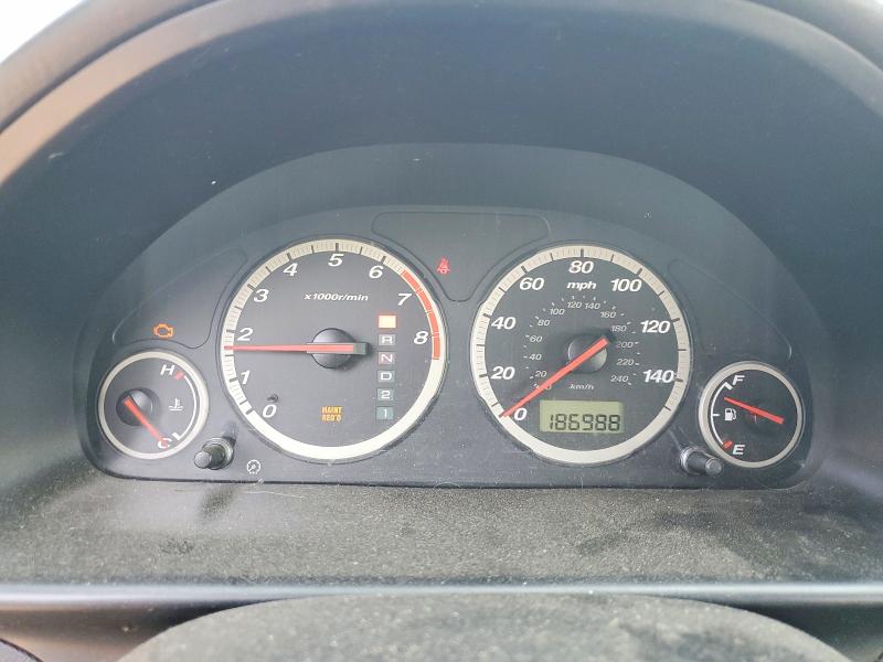 Photo 9 from auction – 2002 HONDA CR-V with VIN JHLRD68432C009642