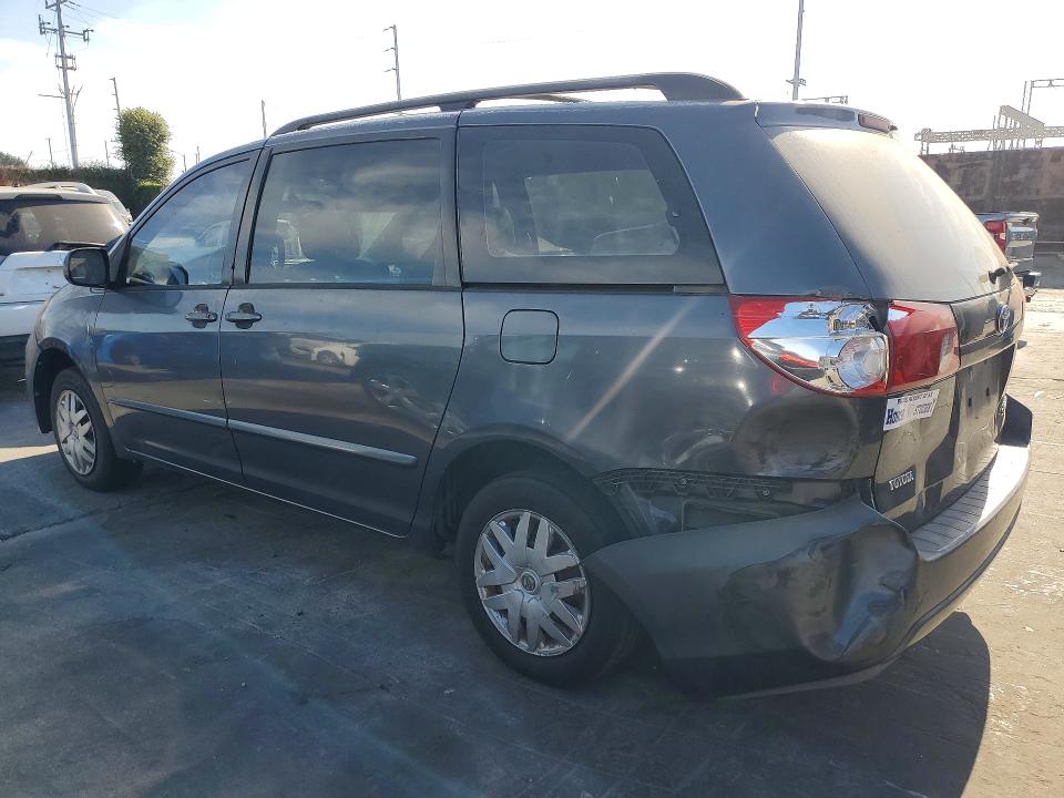 Photo 2 from auction – 2006 TOYOTA SIENNA with VIN 5TDZA23C06S509694
