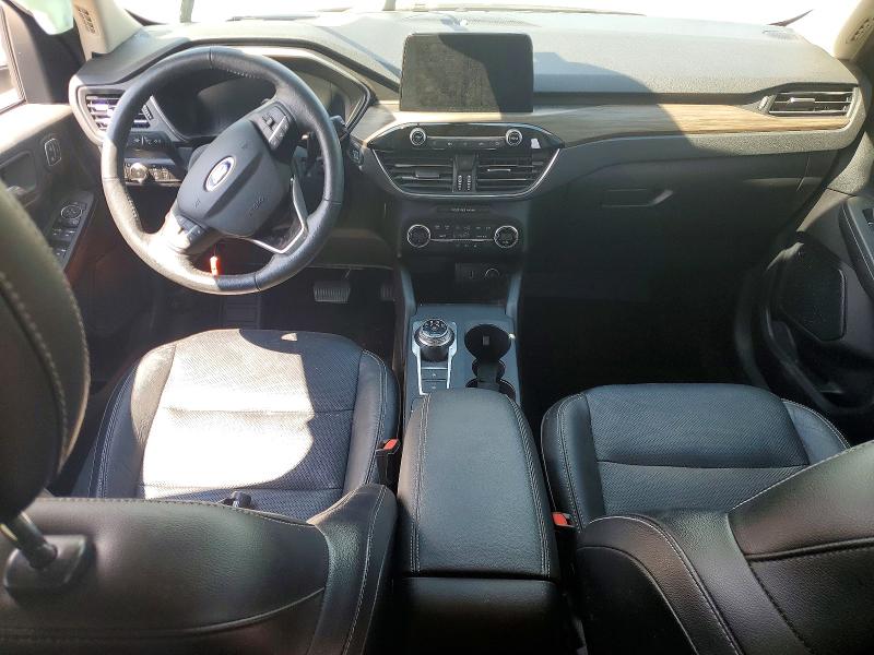 Photo 8 from auction – 2020 FORD ESCAPE with VIN 1FMCU9J9XLUA73274
