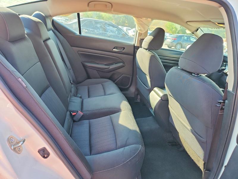 Photo 10 from auction – 2019 NISSAN ALTIMA with VIN 1N4BL4BW8KC170753
