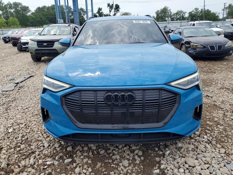 صورة رقم 5 من المزاد - 2019 AUDI E-TRON مع VIN WA1VABGE2KB012474