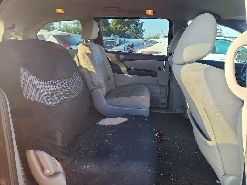 Photo 11 from auction – 2014 HONDA ODYSSEY with VIN 5FNRL5H20EB121993