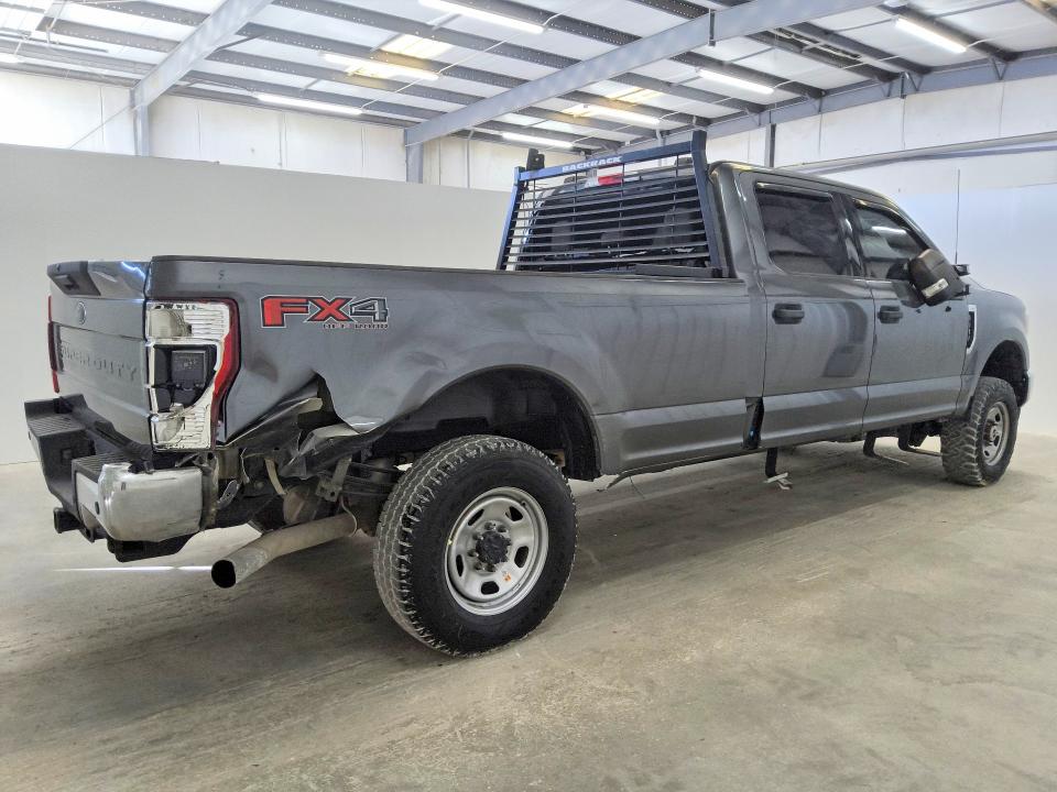 Photo 3 from auction – 2022 FORD F250 with VIN 1FT7W2B60NEE94168