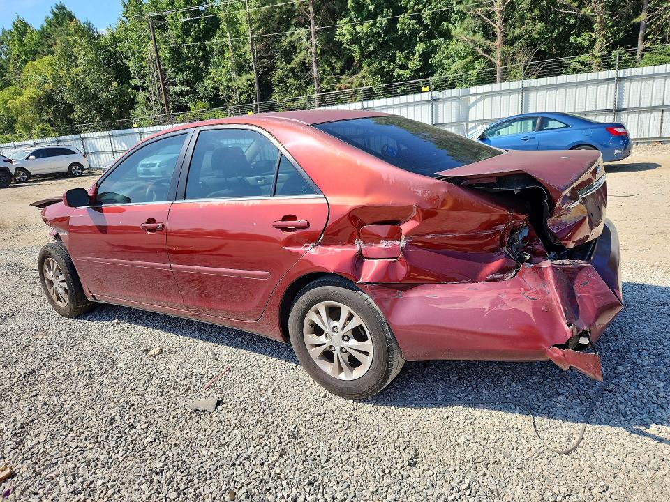 Photo 2 from auction – 2005 TOYOTA CAMRY with VIN 4T1BF30K05U085573