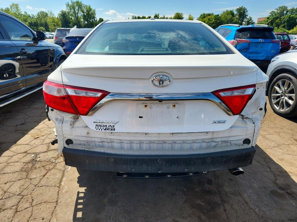 Zdjęcie 6 z aukcji – 2015 TOYOTA CAMRY z VIN 4T1BF1FK6FU942993