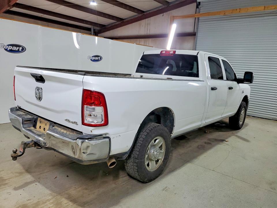 Photo 3 from auction – 2024 RAM 2500 with VIN 3C6UR5HL7RG371028