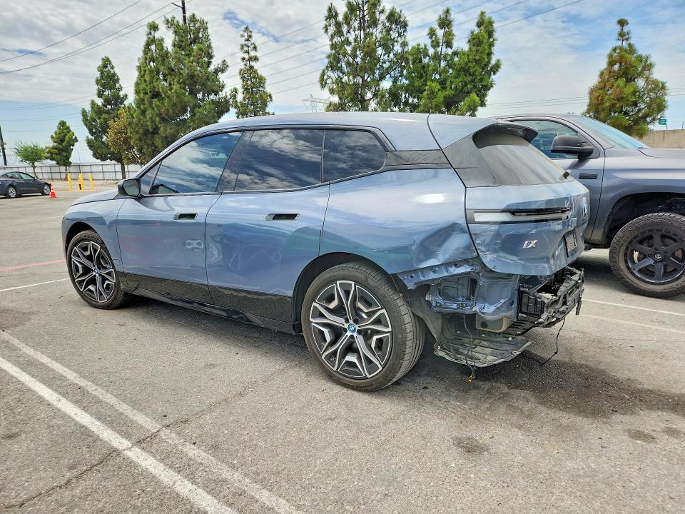 Photo 2 from auction – 2025 BMW IX with VIN WB523CF02SCT81484