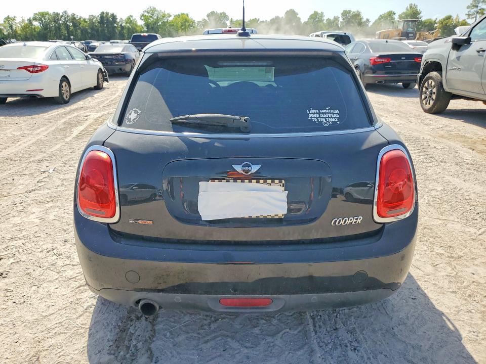 Photo 6 from auction – 2017 MINI COOPER with VIN WMWXU1C53H2E17306