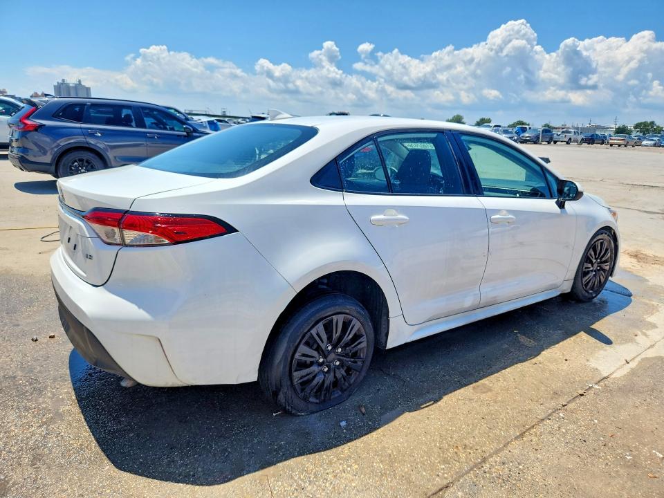 Photo 3 from auction – 2023 TOYOTA COROLLA with VIN 5YFB4MDE1PP046432