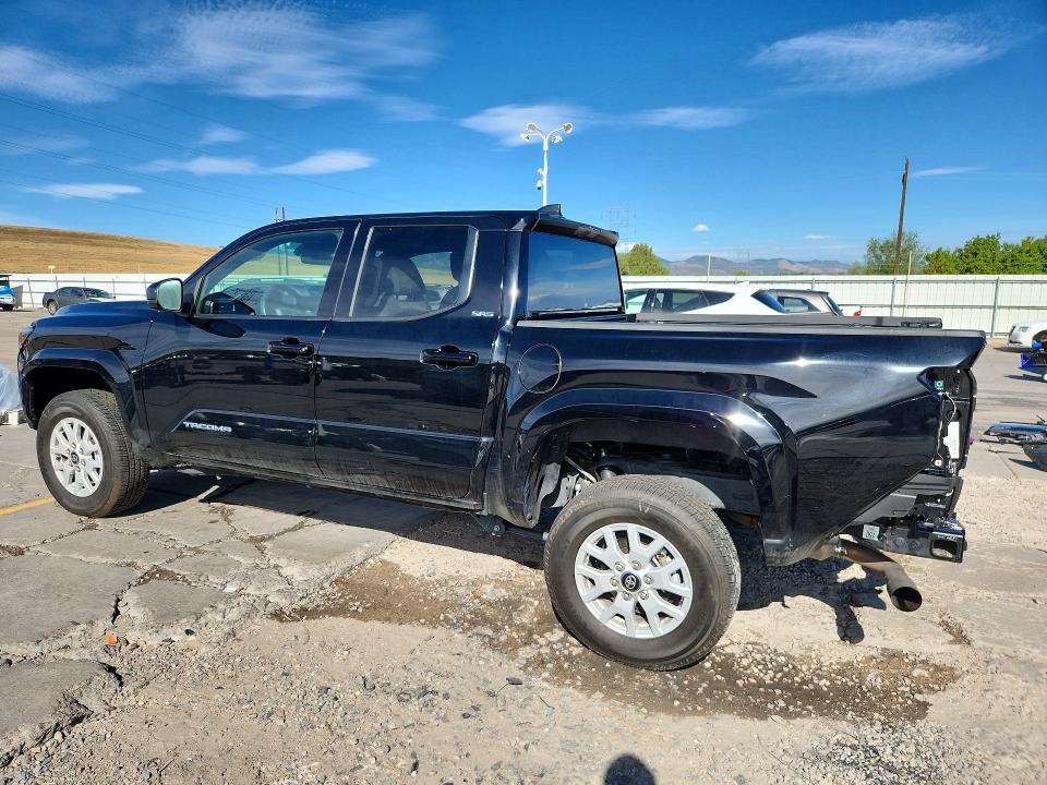 Снимка 2 от търг – 2026 TOYOTA TACOMA с VIN 3TMLB5JN9TM211438