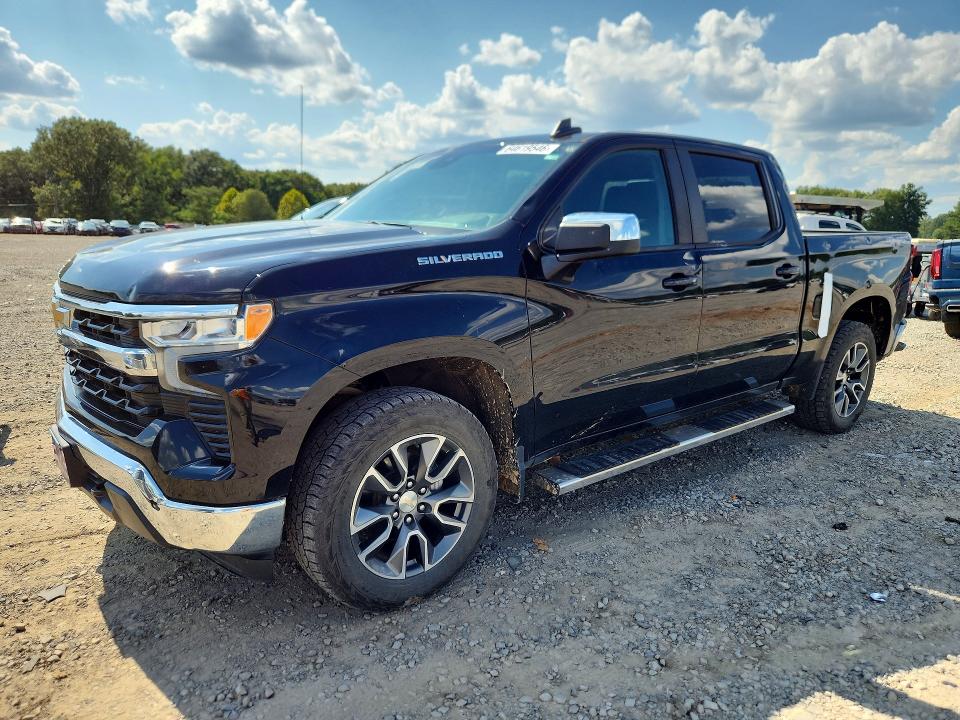 CHEVROLET SILVERADO 2022 with VIN 3GCPDKEK8NG626925 - Photo from auction