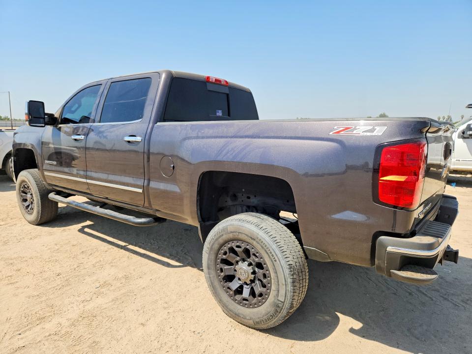 Photo 2 from auction – 2015 CHEVROLET SILVERADO with VIN 1GC1KWE83FF589602
