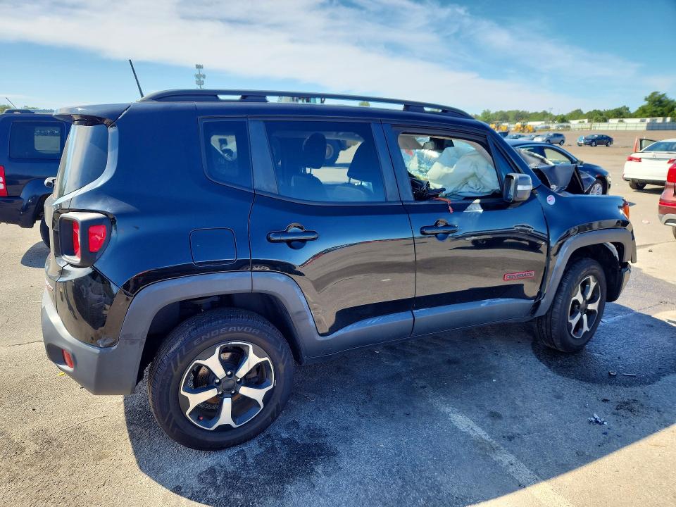 Photo 3 from auction – 2020 JEEP RENEGADE with VIN ZACNJBC11LPL77225