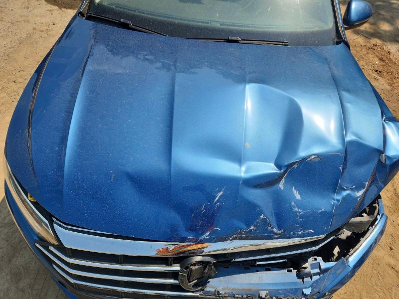 Photo 11 from auction – 2019 VOLKSWAGEN JETTA with VIN 3VWG57BU5KM032805