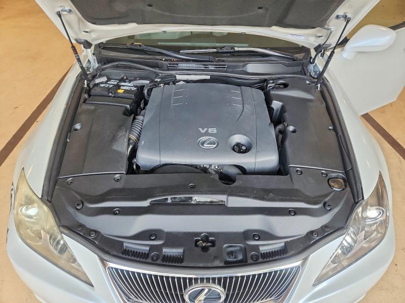 Photo 11 from auction – 2007 LEXUS IS with VIN JTHCK262675014993