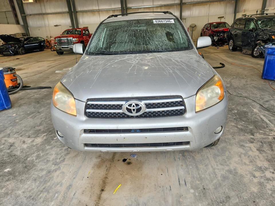 Photo 5 from auction – 2006 TOYOTA RAV4 with VIN JTMBD31V365043378